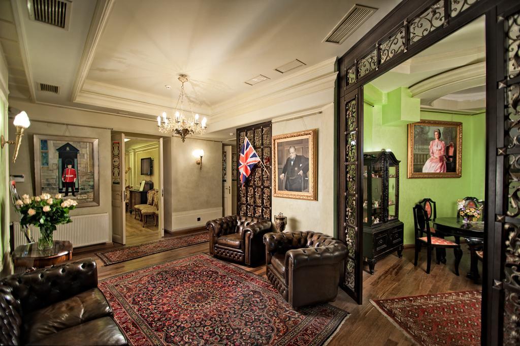 British Club Lviv Hotel Exterior foto