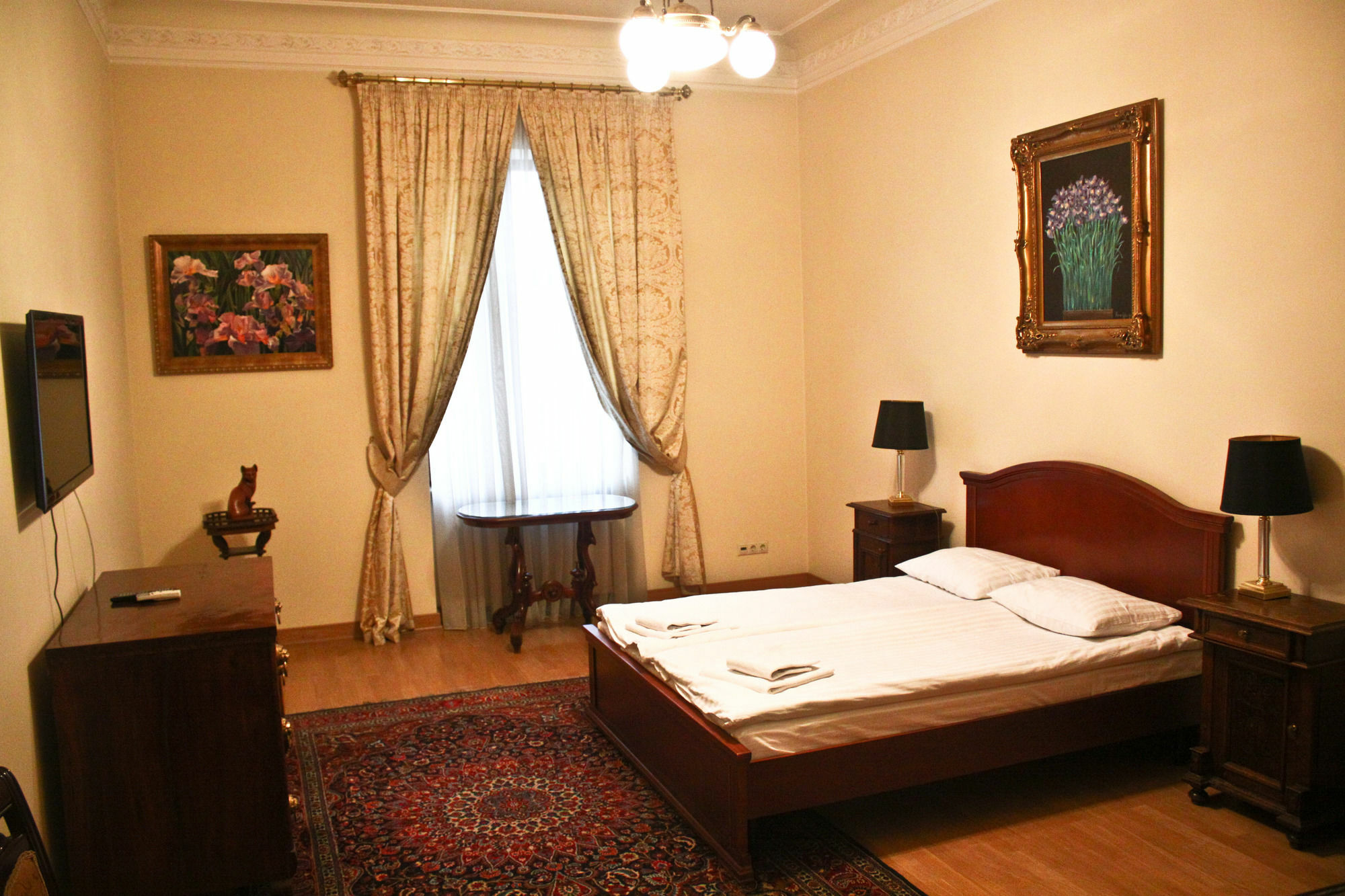 British Club Lviv Hotel Exterior foto